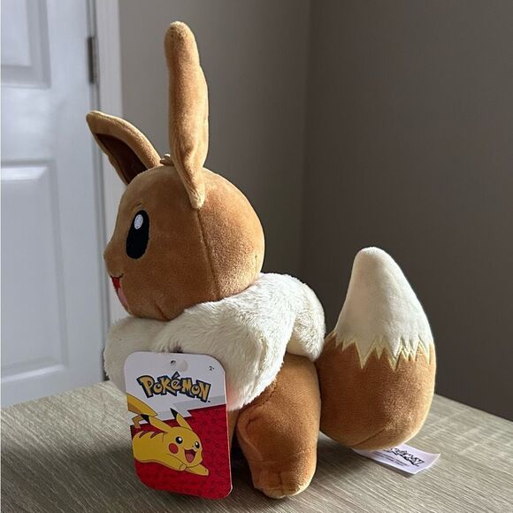 NWT … POKÉMON “Eevee” Plush Toy - Picture 3 of 3